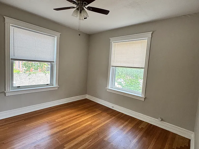 2334 Tower Grove Ave #1E — Photo 9