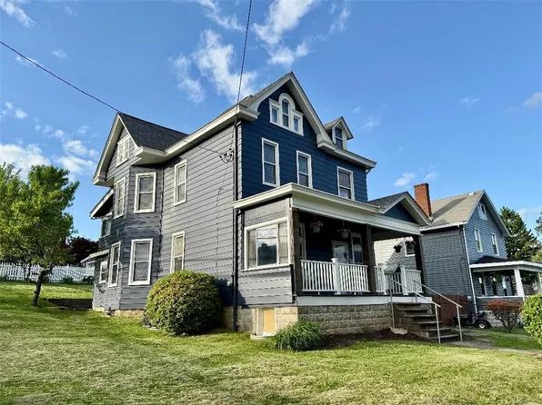 1701 Pleasant Ave, West Mifflin, PA 15122