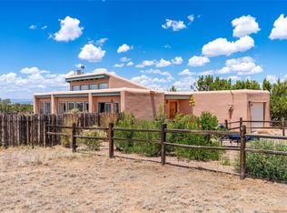 4 Domingo Rd, Santa Fe, NM 87508