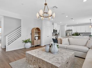 36586 Altisma Dr, Winchester, CA 92596