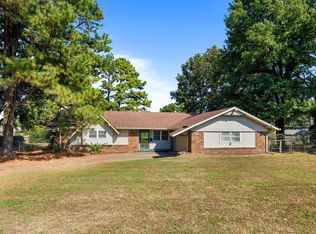 1202 SW 20th St, Wagoner, OK 74467
