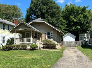 3132 Mapleleaf Ave, Cincinnati, OH 45213