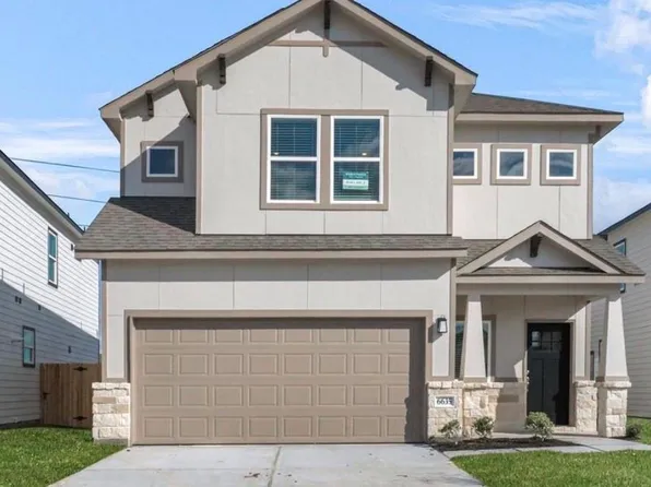 6634 Escondido Dr, Rosharon, TX 77583