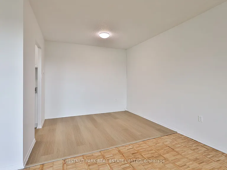 888 Glen St #525 — Photo 15