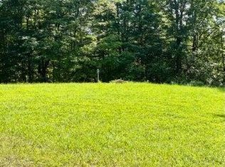 23 Hogback Rd, Albany, KY 42602