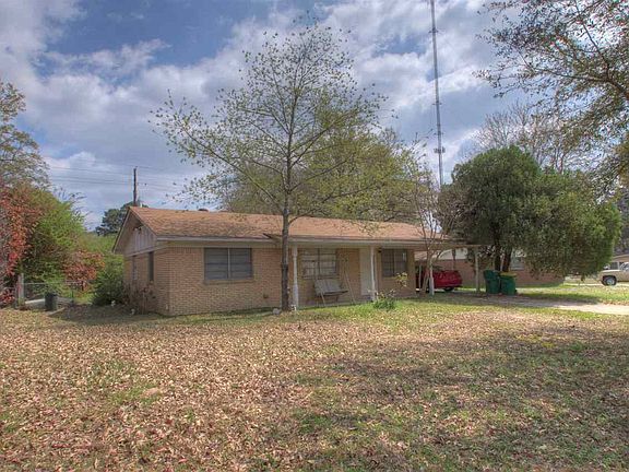 5th image of 1704 Rosewood St