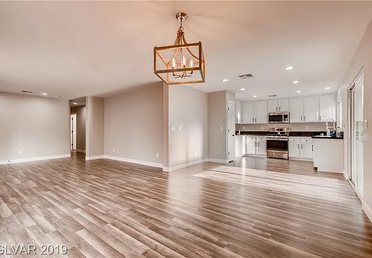 8645 Palomino Ranch St — Photo 5