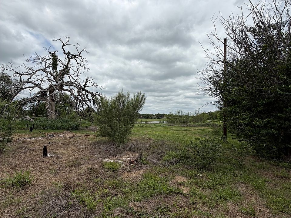 2nd image of 214 COUNTY ROAD 6845 LOT 538