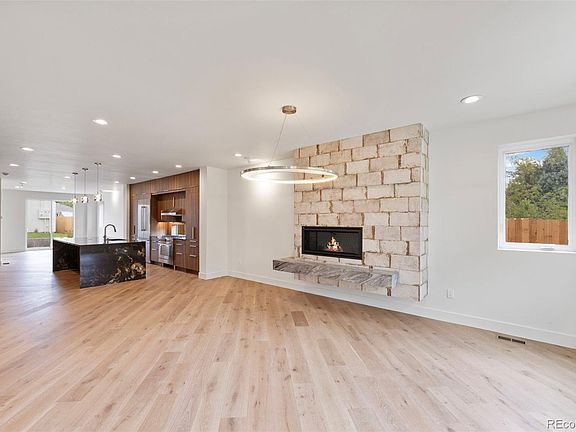 5th image of 3153 W 26th Ave