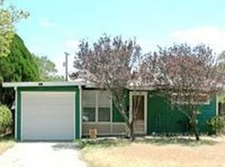 213 S Harvard St, Perryton, TX 79070