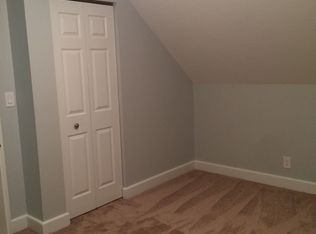 109 S Quentin Rd, Palatine, IL 60067