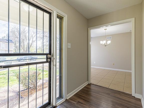 4th image of 6100 Scarlet Leaf Dr