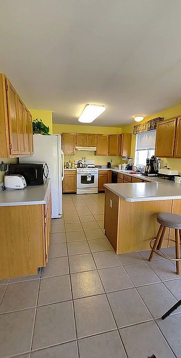 1st image of 841 Fall Crown Ln