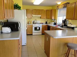 841 Fall Crown Ln, Fenton, MO 63026
