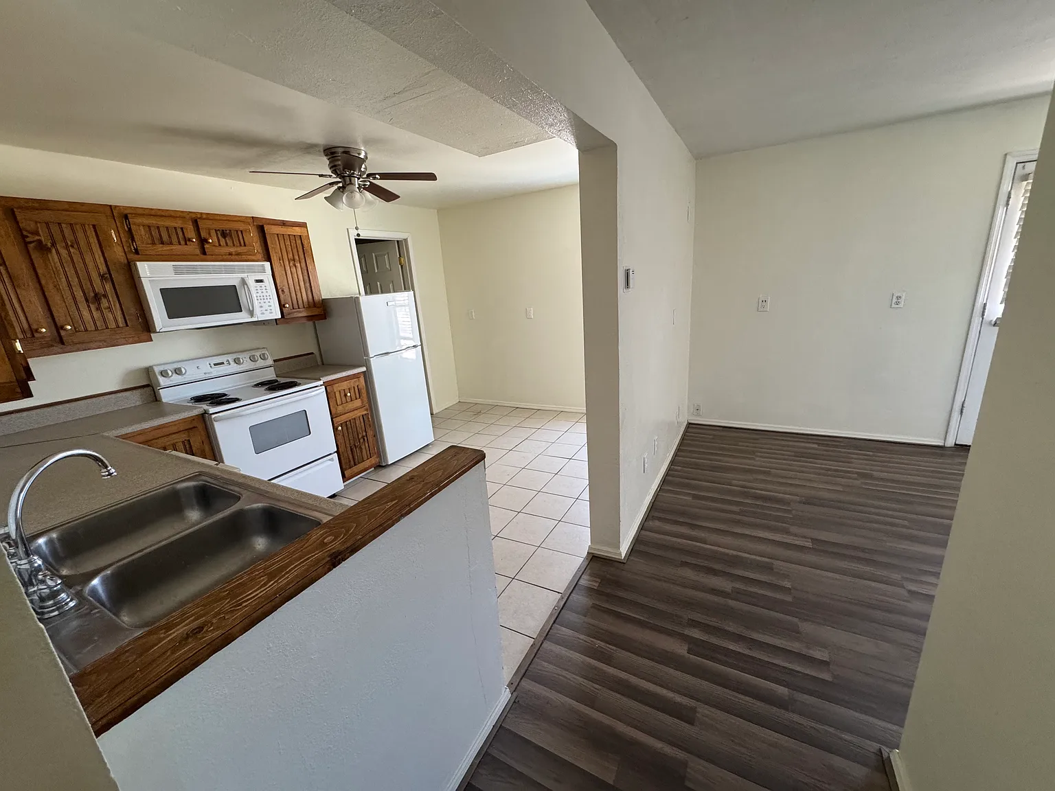 1 bed, 500 sqft, $850 — Photo 2