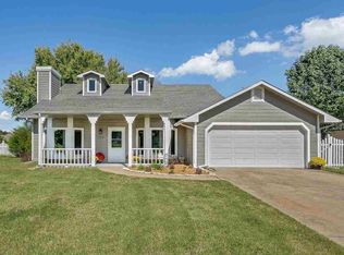 210 S Village Rd, Andover, KS 67002