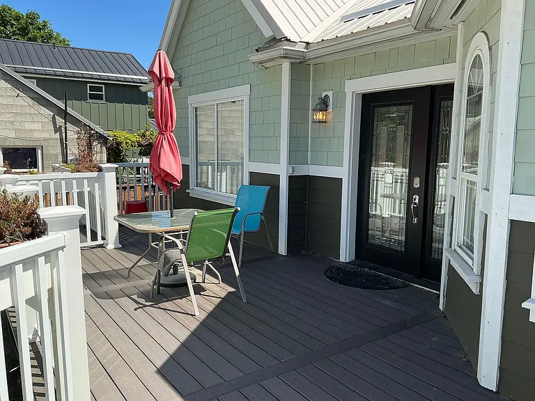 528 E Wapato Ave — Photo 18
