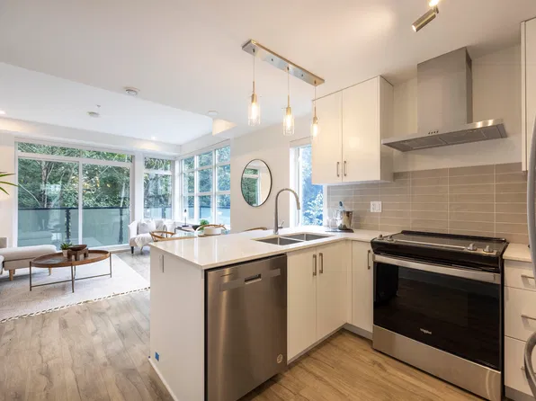 6328 King George Blvd #32, Surrey, BC V3X 0L4