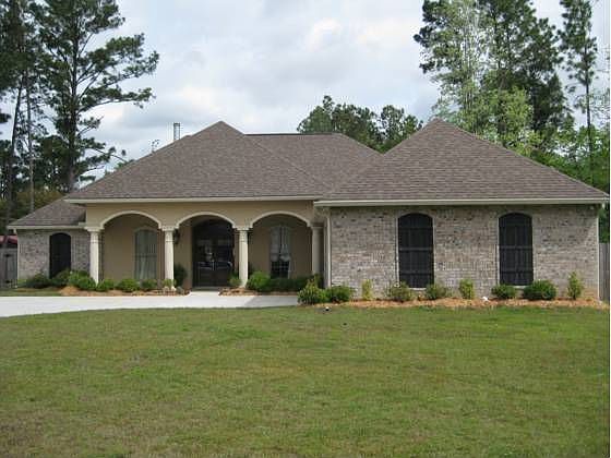 1st image of 226 Stonewood Dr