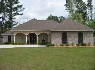 226 Stonewood Dr, Covington, LA 70433
