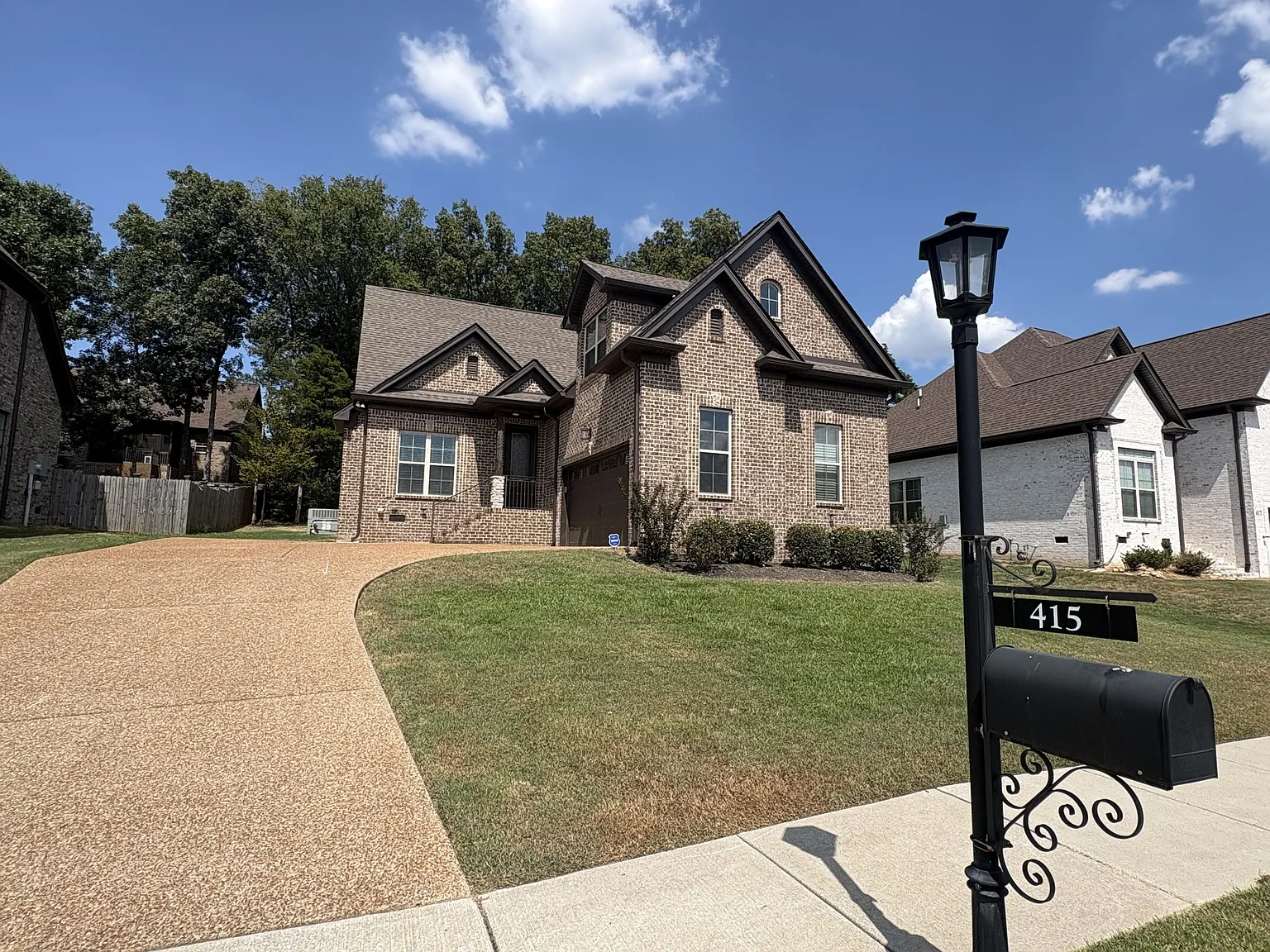 4 bed, 2.5 bath, 2227 sqft, $2,950 — Photo 4