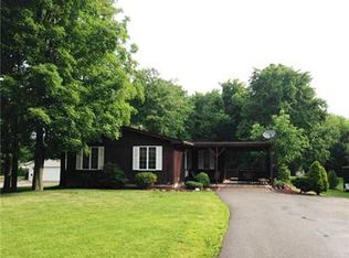 3586 Mitchell Rd, New Castle, PA 16105