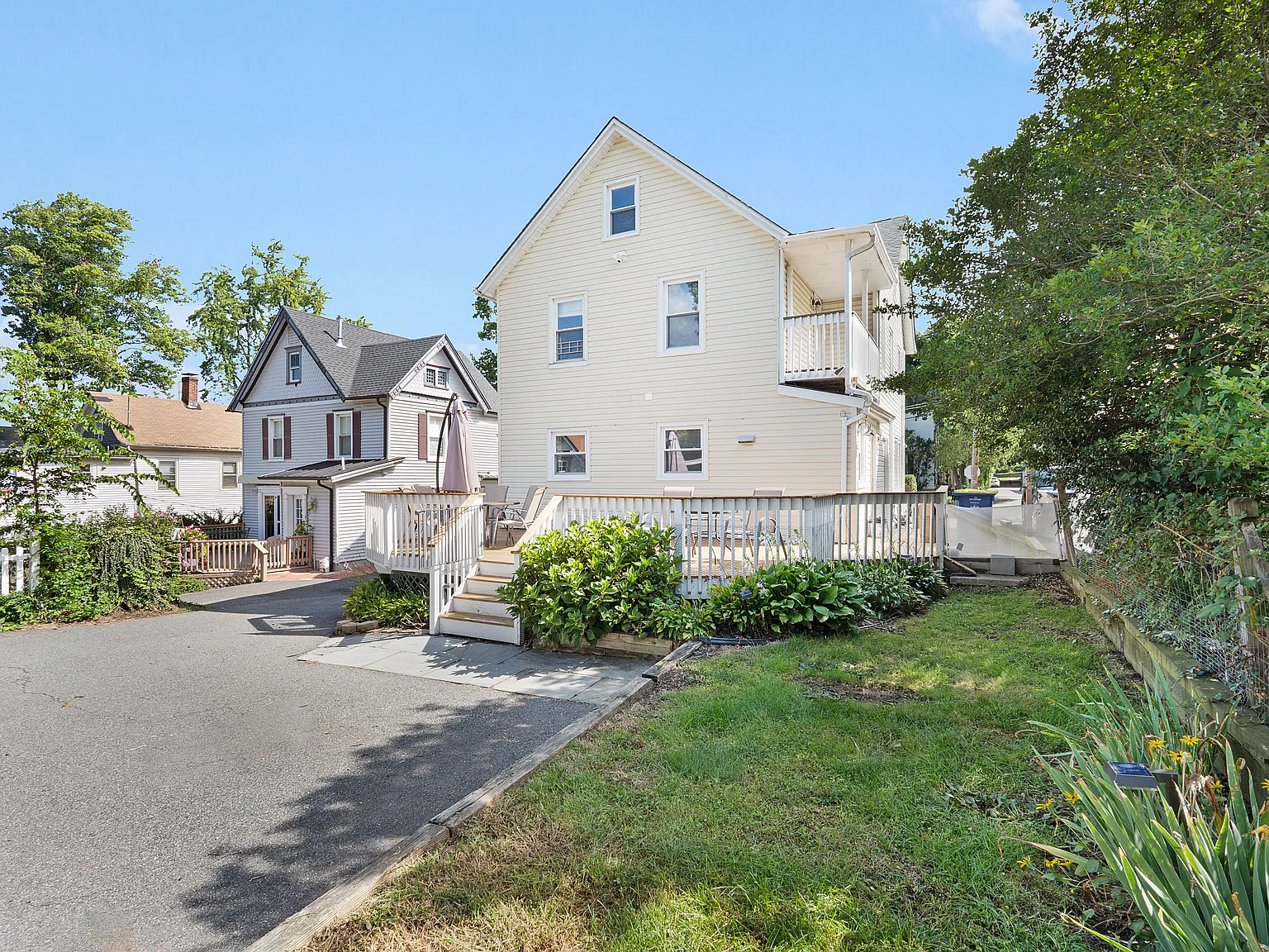 2 bed, 1.5 bath, 1000 sqft, $3,000 — Photo 3