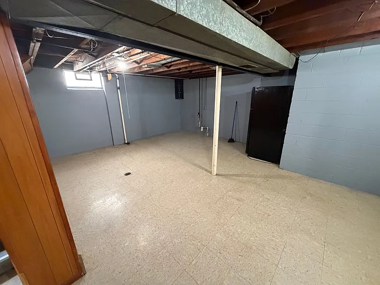 22829 Normandy Ave — Photo 29