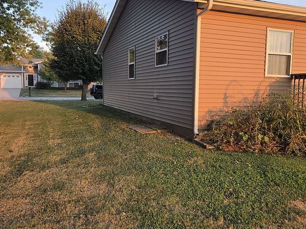 404 Bargraves Blvd