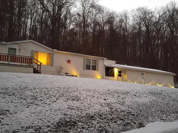 995 Dutch Hill Rd, Warren, PA 16365