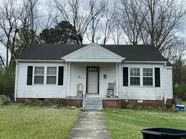 494 E Jones St, West Point, MS 39773