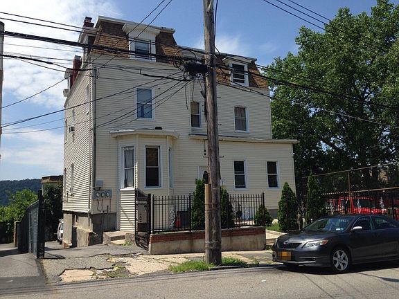 2nd image of 59 Hawthorne Ave