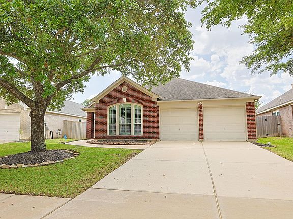 3rd image of 14211 Pinefrost Ln