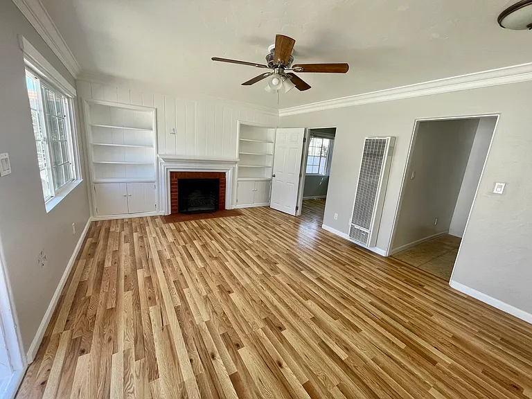 5025 Lotus St #5025 — Photo 8