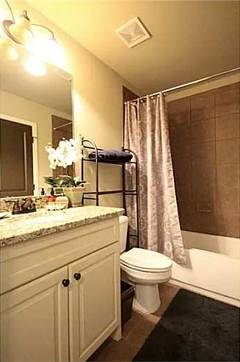 1630 Marcia Overlook Dr — Photo 17
