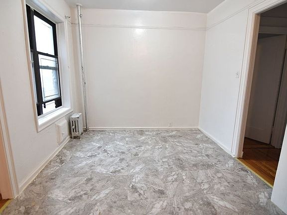 3rd image of 3502 Hull Ave APT 6D
