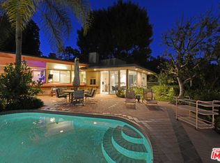 1101 Shadow Hill Way, Beverly Hills, CA 90210