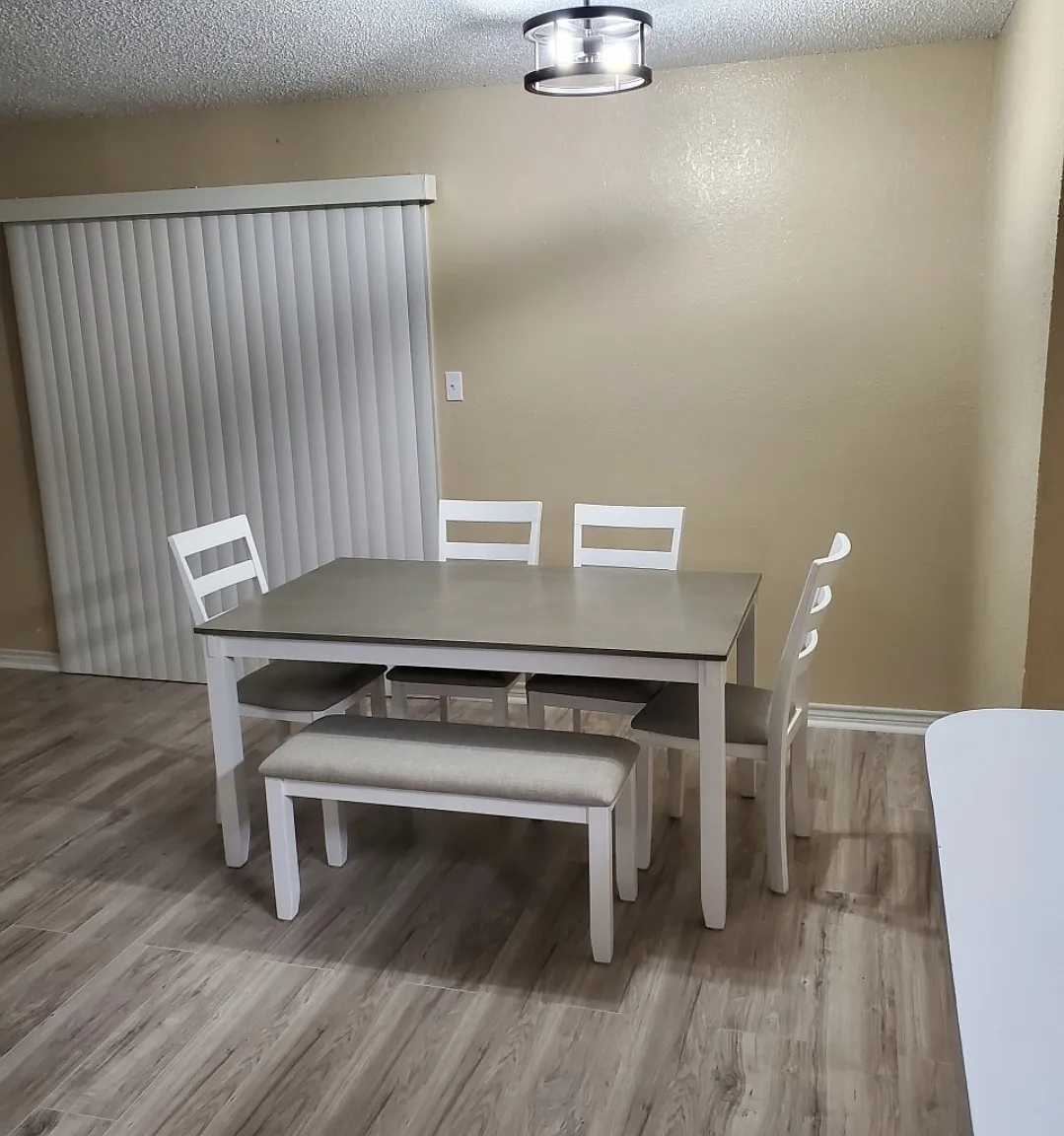 3 bed, 1590 sqft, $2,900 — Photo 3