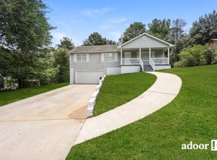 70 Cedar Creek Dr, Covington, GA
