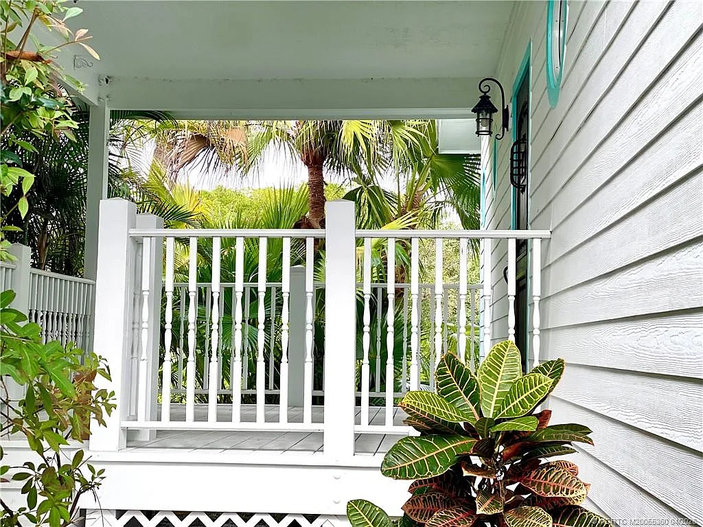 3 bed, 2.0 bath, 1536 sqft, $4,700 — Photo 4