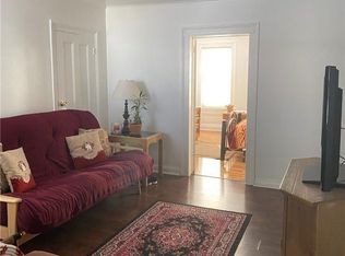 10435 42nd Ave, Corona, NY 11368