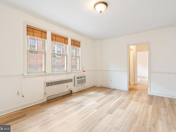 5th image of 3028 Wisconsin Ave NW APT 206
