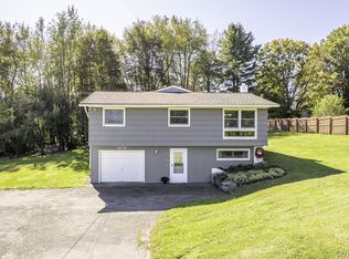 4174 Howlett Hill Rd, Syracuse, NY 13215