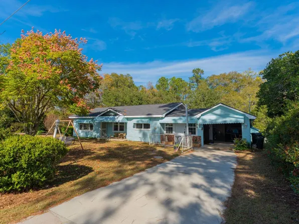 2186 Old Doerun Rd, Moultrie, GA 31768