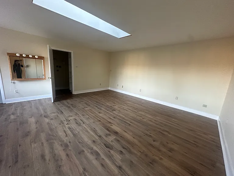 7351 S Broadway #2 — Photo 16