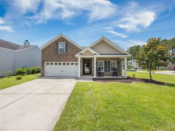 201 Maywood Dr, Moncks Corner, SC 29461