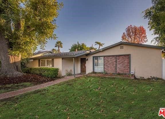 3rd image of 5334 Woodman Ave