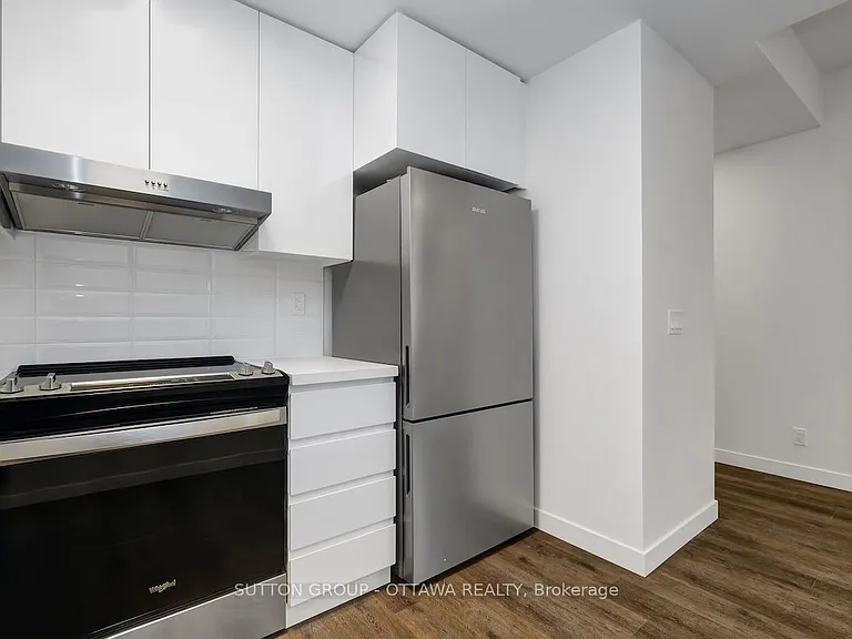 399 Winston Ave #401 — Photo 19