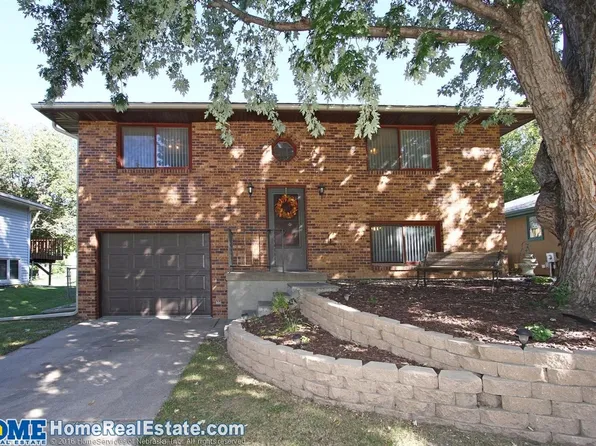 1110 High Plains Rd, Lincoln, NE 68512
