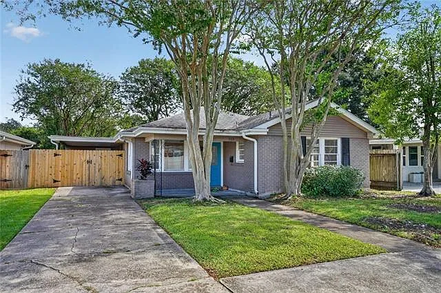2 bed, 2.0 bath, 1137 sqft, $2,600 — Photo 2